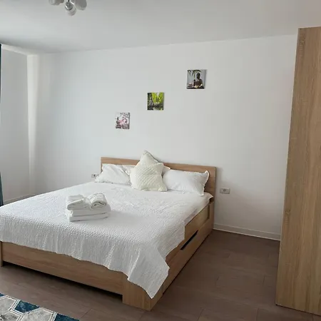 Zen Residence Piatra Neamt Exterior photo